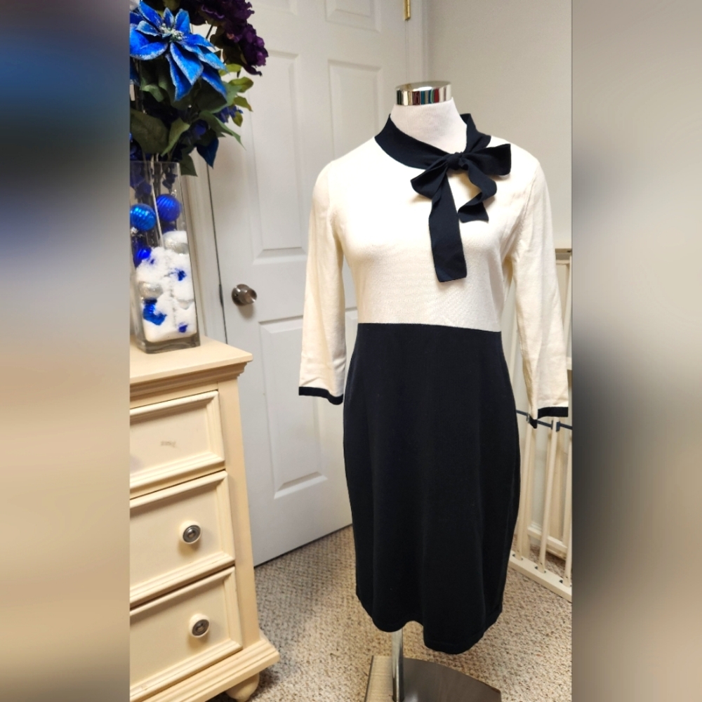 Nine West 3/4 sleeve dress Sz. MEDIUM